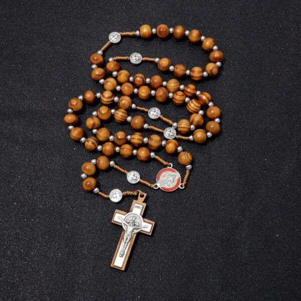 Hot Sale Wooden Rosary Vintage Virgin Mary Center Beads Jesus Cross Pendant Prayer Jewelry Necklace