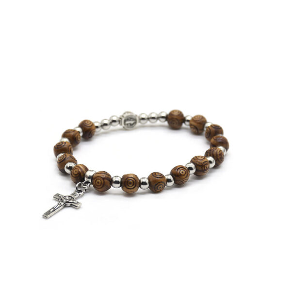 H4200e22a15df423fb518ed286970ae0bG Wholesale Saint Benedict Medal Jesus Alloy Cross Rosary Engraved Brown Wooden Beads Bracelet Religious Jewelry Bracelet