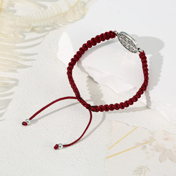 komi new wax braided bracelet waterproof wax for men and women cross friendship hand rope (复制) komi new wax braided bracelet waterproof wax for men and women cross friendship hand rope (复制)