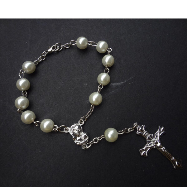 wholesales christian plastic round peal glass beads rosary crucifix virgin mary pendant bracelet