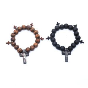 Komi Fashion Religious Men Women Cross Bracelets 10mm Wood Beaded Bracelet Elastic Bracelet Cuff Bangle Hand String Gifts