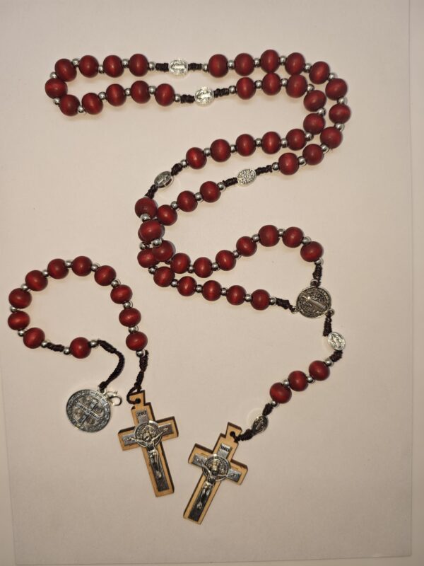 hot selling red wooden beads rosary saint benedict medal center jesus cross religious jewelry necklace bracelet sets