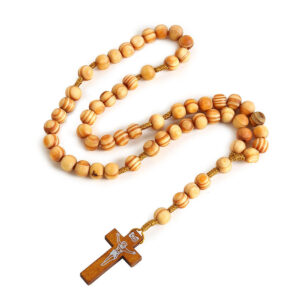 KOMI Hot Selling Crucifix Pendant Jesus Natural Wood Grain Catholic Rosary Necklace