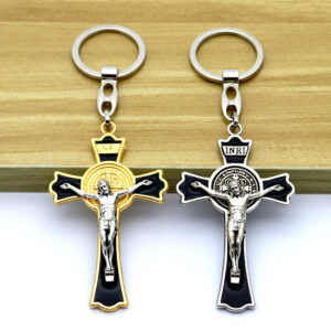 Hot Selling Catholic Jesus Cross Pendant Keychain Necklace Vintage Alloy Crucifix Pendant Accessories Religious Jewelry