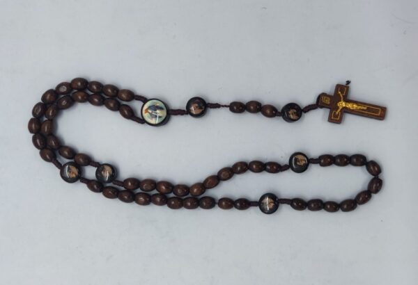 049e5312416043e0d9f6feeb08f6ff6d_H1e19477877fc448483802fe8e5d8a6eaG_avif=close&webp=close Wooden Beads Rosary Necklace St Benedict Medal Jesus Cross Pendant Necklace Customizable Catholic Religious Jewelry