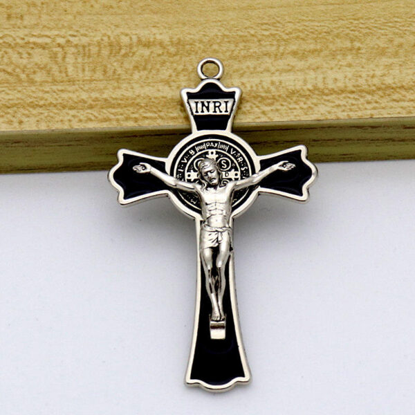 05894f125b3d0ff7d5492dab5b368f6e_Hefc460d5e4654ae985856b6663048ef1S_avif=close&webp=close Hot Selling Catholic Jesus Cross Pendant Keychain Necklace Vintage Alloy Crucifix Pendant Accessories Religious Jewelry