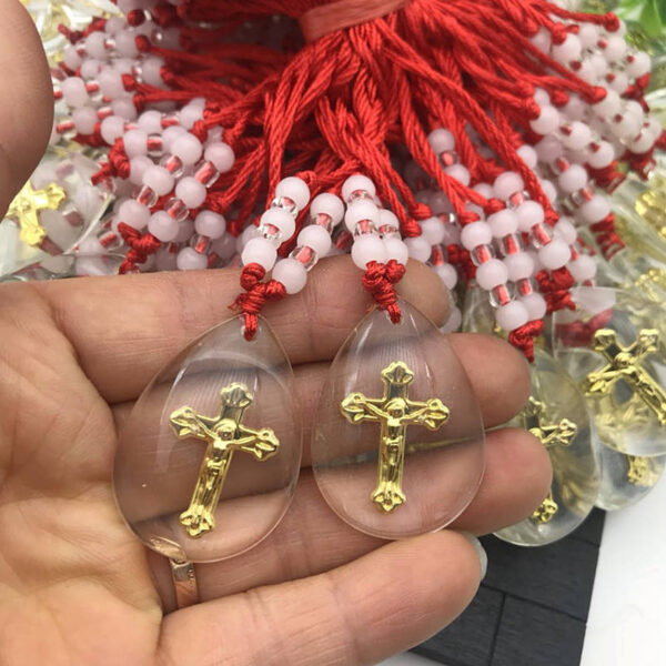 KOMI 2024 New Crystal Gold Cross Pendant Event Gift Cross Religious Jewelry