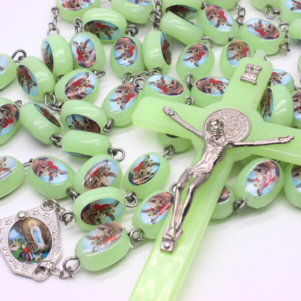 1.59* 2.4cm Large Luminous Plastic Beads Necklace Hanging Wall Decoration Cross Wall Rosary