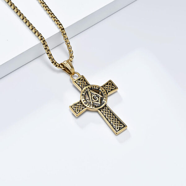 29745aee8b05860e9e069dc2d908faf8_Hdb5db16212094bbbb05a8a71e21f5ddeF_avif=close&webp=close KOMI Vintage Masonic Stainless Steel Cross Necklace for Men Celtic Cross Pendant Necklace for Men Boys 24 Inches Box Chain Gifts
