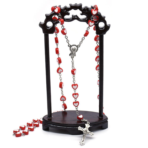 2024 Komi Wholesales Christian Plastic Red Heart Shaped Beads Jesus Cross Pendant Prayer Rosary Necklace