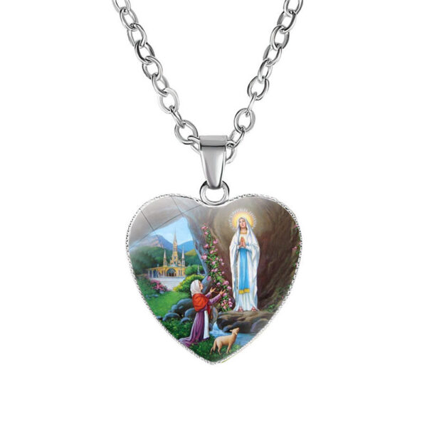 2024 KOMI Christian Madonna Celebration Portrait Necklace Heart Pendant Choker Chain Necklace for Religious Wedding Baptism Gift