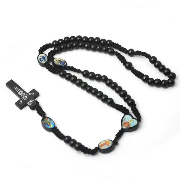 Komi Wooden Beads Pattern Cord Rosary Necklace St Benedict Medal Jesus Cross Pendant Necklace Catholic Religious Jewelry