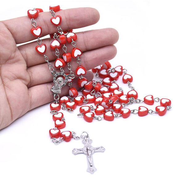2024 Komi Wholesales Christian Plastic Red Heart Shaped Beads Jesus Cross Pendant Prayer Rosary Necklace