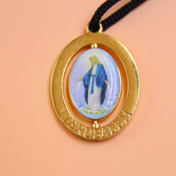 KOMI Double-sided Can Rotate Religious Holy Family Jesus Virgin Mary Figure Oval Medal Pendants for Jewelry Necklace Ring Parts