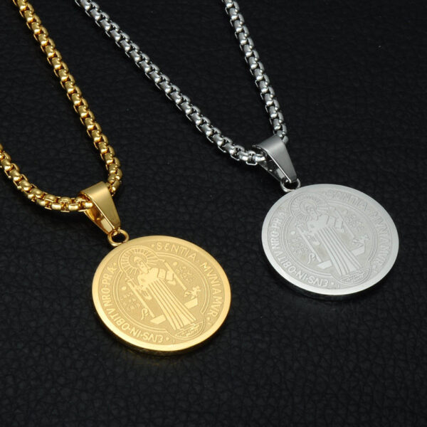 62ed75fbb73bbd9e4fcf77282032362e_H292373e748a14251858a8d845a3963824_avif=close&webp=close Komi Saint Benedict Christian Stainless Steel Jesus Print Pendant Necklace Box Chain Necklace Jewelry