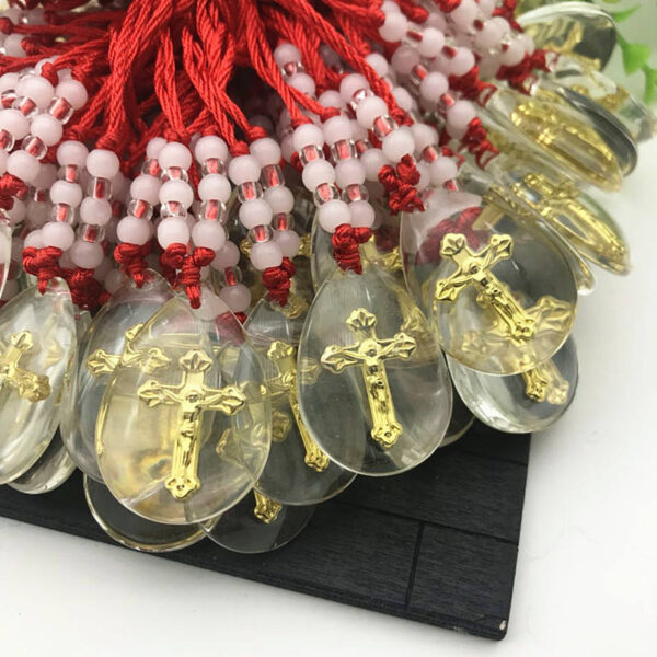 KOMI 2024 New Crystal Gold Cross Pendant Event Gift Cross Religious Jewelry