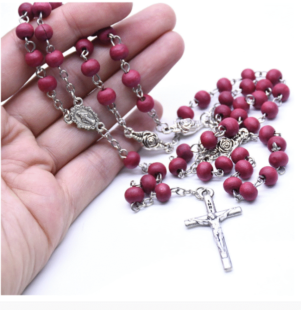 7519c180dce94ded8994488a0a4236f0_Ha1c520cd16b34ed58089b3fd6f85161aD_avif=close&webp=close 2024 Komi Catholic Fragrance Wine Red Rose Shaped Beads Necklace Virgin Mary Christ Cross Pendant Rosary Necklace