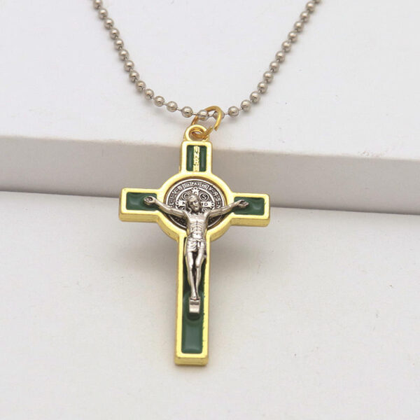 Hot Selling Classic Cross Necklace Dripping Oil Cross Crucifix Religious Pendant Men and Women Couple Colorful Necklace