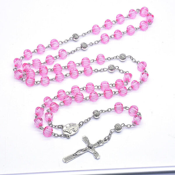 79553efaca1752f692be2be617817b58_H252fadbca7b34b92b1c72568ed317fabc_avif=close&webp=close Komi Wholesale Religious Pink Crystal Rose Beads Praying Our Lady Medal Jesus Cross Pendant Jewelry Rosary Beads Necklace