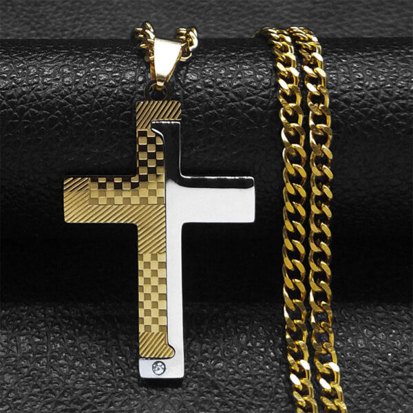 KOMI Titanium Steel Double Color Cross Pendant Personality Men's Stainless Steel Necklace Jewelry Wholesale