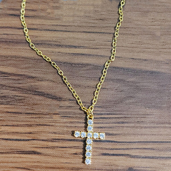 KOMI 18K Gold Plated Tiny Cross Necklace for Women Stainless Steel Chain Dainty Cubic Zirconia Cross Pendant Necklace for Girls
