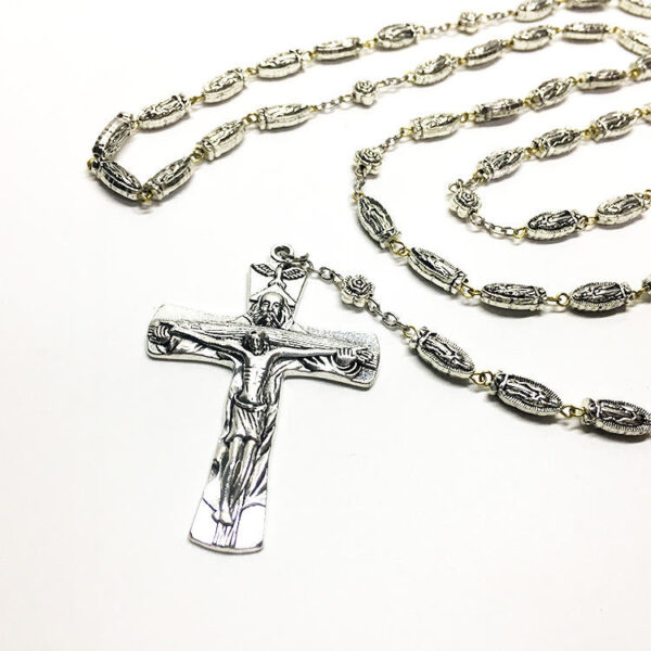 8ad58309ca8b86deaa40e74ce88b31ed_Hb363c70b1dd3467fb9ab5321ce3e0fa8X_avif=close&webp=close KOMI Copper Buckle Antique Silver Alloy Our Lady of Guadalupe Rose Beaded Rosary Necklace Jesus Cross Pendant Necklaces for Men