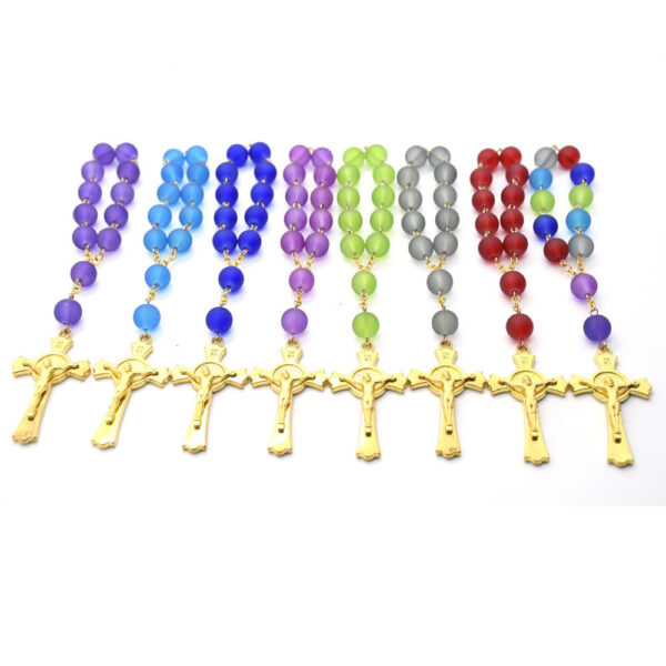 H093cdc13a3c547b18bf0dd78bd96e92dM Komi Wholesale Colorful 6mm Glass Beads Cross Rosay Bracelet Religious Prayer Bracelet Safe Car Accessories Pendant