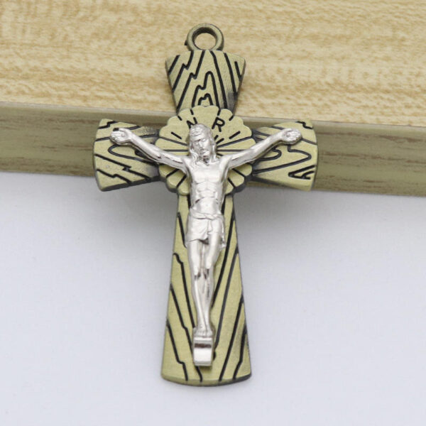 Catholic Christianity Jesus Cross Necklace Jewelry Pendant Keychain Accessories Jewelry Crafts Wholesale