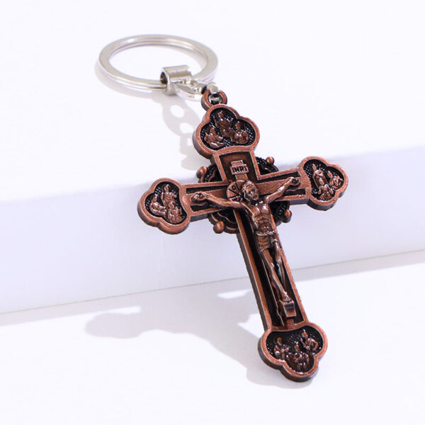 Boutique Jesus Exorcist Cross Festival Gold Hanging Decoration Catholic Relics Christianity Crucifix Key Chain Ring