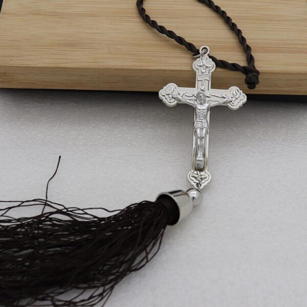 KOMI Silver Metal Alloy Jesus Cross with Tassels Prayer Pendant Wall Hanging Lucky Crucifix Charm Car Ornaments Crafts