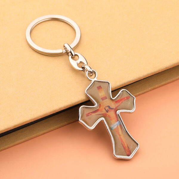 European and American Cross-border E-commerce Factory Wholesale Religious Metal Cross Key Chain Bag Pendant