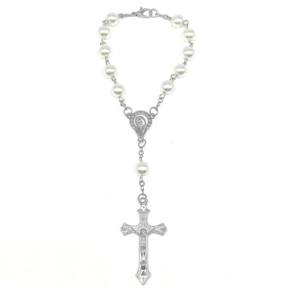H238ddbab29af423d84421bd357db7e9cV KOMI New Hot Sale Glass Imitation Pearl Rosary Bracelet Drop Oil Cross Beaded Bracelet