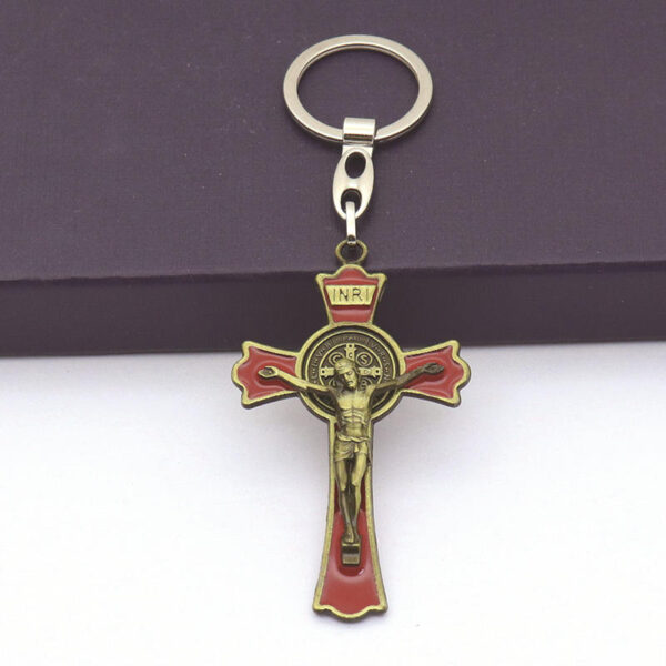 KOMI Cross Collection Hot Sale Car Pendant Bag Hanging Ornaments Metal Alloy Religious Cross Keychain Jewelry Accessories