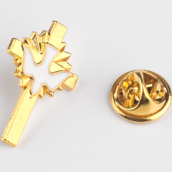 H255fe55eca54496999649bad82b85979n KOMI Gold Cross Brooch for Women Pins White Blue Enamel Peace Dove Brooches Pins Cross Lapel Pin Jewelry Gifts for Women Men