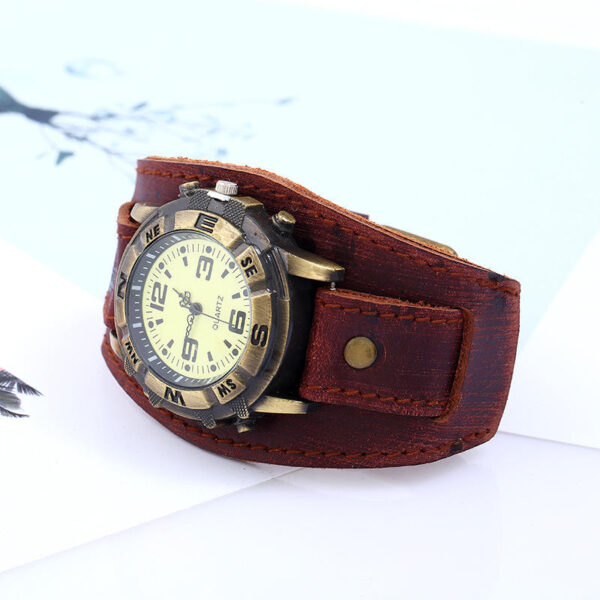 H2cbbfd5f59b840af9956ca08430dd0142 Simple DIY Punk Retro Cowhide Bracelet Watch Metal Alloy Men's and Women's Bracelet Watch