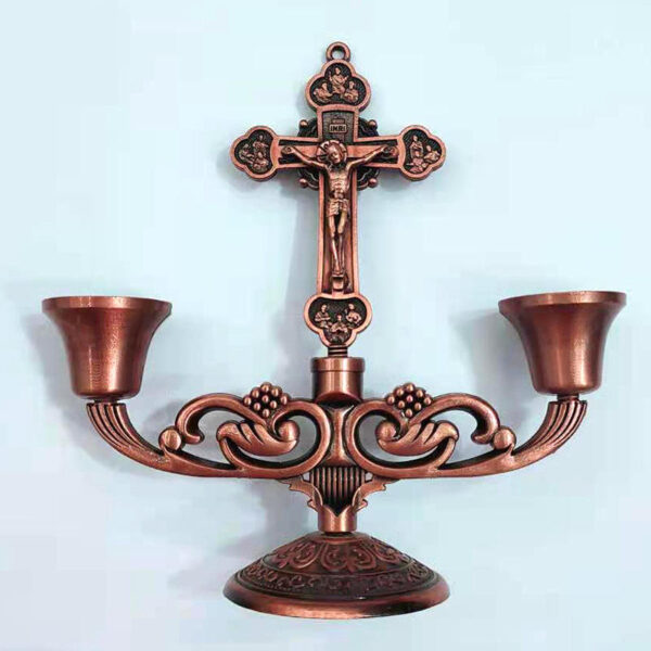 KOMI Hot Selling Vintage Candle Stick Holder Home Decorations Jesus Cross Metal Artifact Decoration Wall Hanging Ornaments