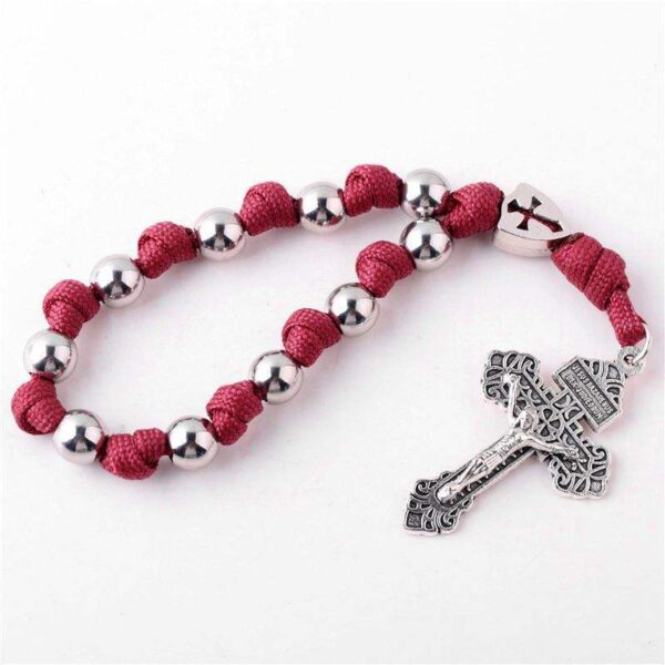 KOMI Hot Selling Handmade Cross Beads Pendant Rosary Retro Style Religious Accessory Necklace