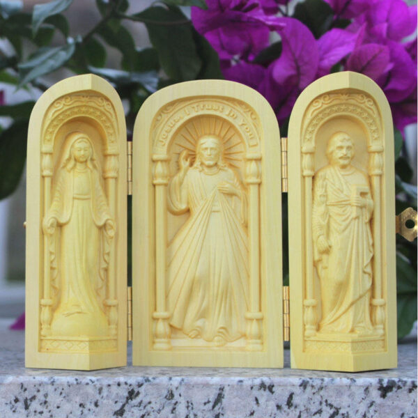 KOMI Misah Liturgy Three Box of Arts and Crafts Display the Virgin Mary of Jesus Joser Carry Church Display