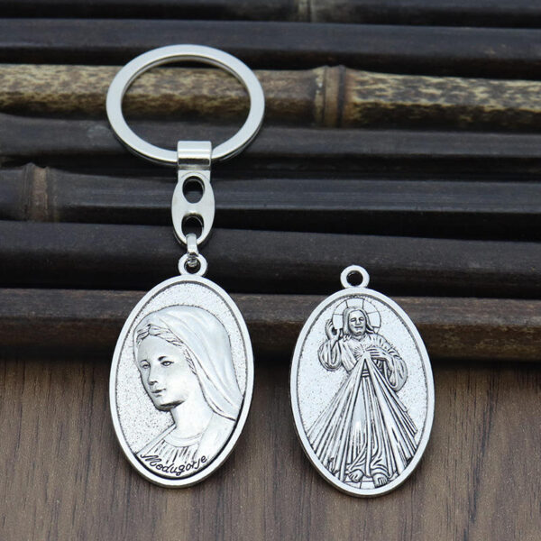 KOMI Vintage Metal Jewelry Making Necklace Car Bag Keychain Charm Pendants Accessories