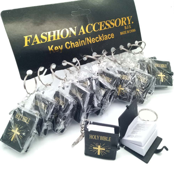 H9331735d5eb548b98b97e9f17b8a93d9i Mini HOLY BIBLE Jewelry Small BIBLE Pendant Keychain Catholic Keyholder