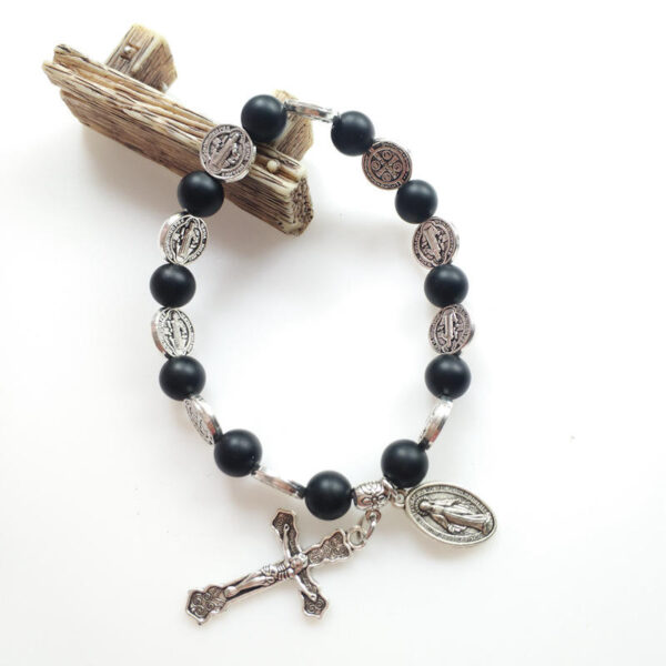 KOMI New Black Benedict Cross Bracelet Volcanic Stone Elastic Beaded Hand Jewelry for Men and Women Bracelet
