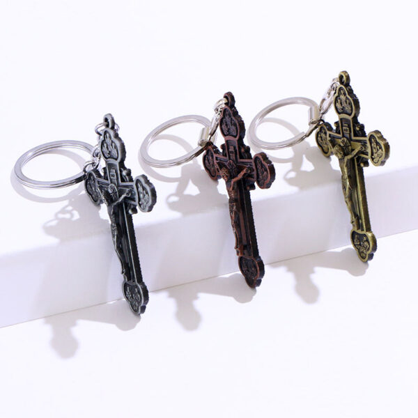 Boutique Jesus Exorcist Cross Festival Gold Hanging Decoration Catholic Relics Christianity Crucifix Key Chain Ring