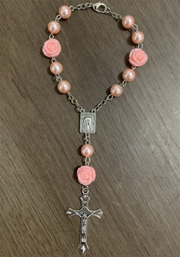 KOMI Beads Bracelet Shell Rose Flower Pearl Beaded Rosary Bracelets with Cross Pendant for Men Women