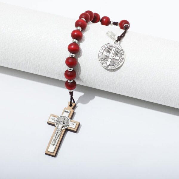 Hc2c7be428d2c4e41833a847dc28fc3f2R Rosary Red Wooden Beads Rose Bracelet Necklace Prayer St. Benedict Medal Jesus Cross Religious Jewelry Set