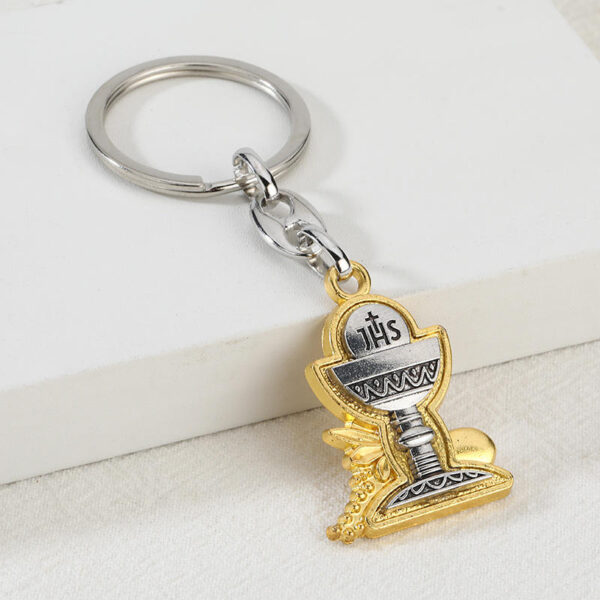 KOMI Hot Selling Religious Holy Grail Pendant DIY Necklace Keychain Accessory