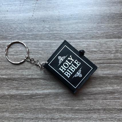 KOMI New Mini Miniature Scripture Keychain Pendant English Holy Bible Gift Religious Keychain