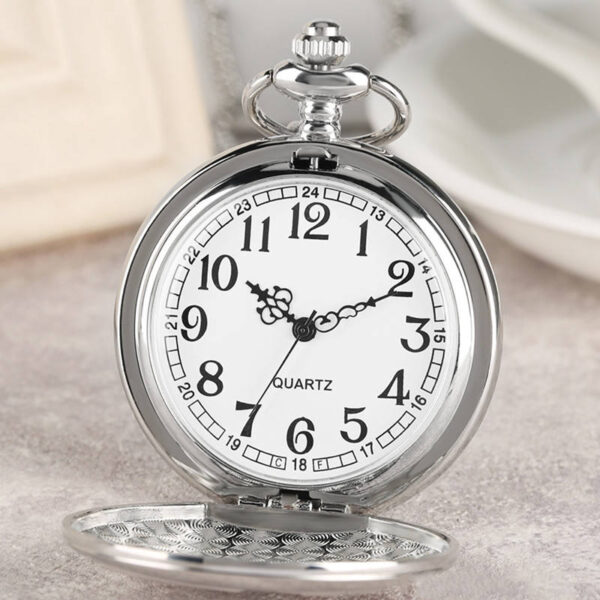 KOMI Wholesale Vintage Classic Large Pocket Watch Religious Virgin Mary and Jesus Motif Quartz Pocket Watch for Men Women Gift