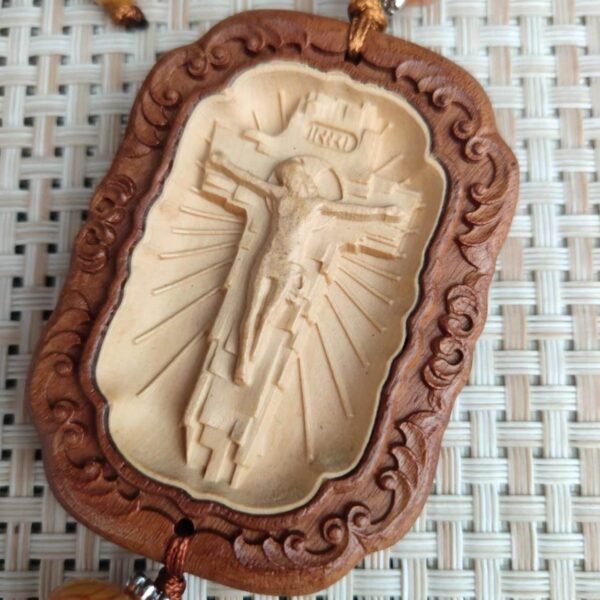 KOMI New Jeus Boxwood Cross Car Pendant Cross Car Hanging Jewelry