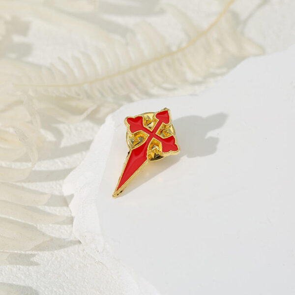 Hf22040bc34024dc4bcc078824d3f9747y KOMI Gold Cross Brooch for Men Tie Pins Enamel Lapel Pins Brooches for Bags Hats Clothing Suit Accessories Religious Gifts