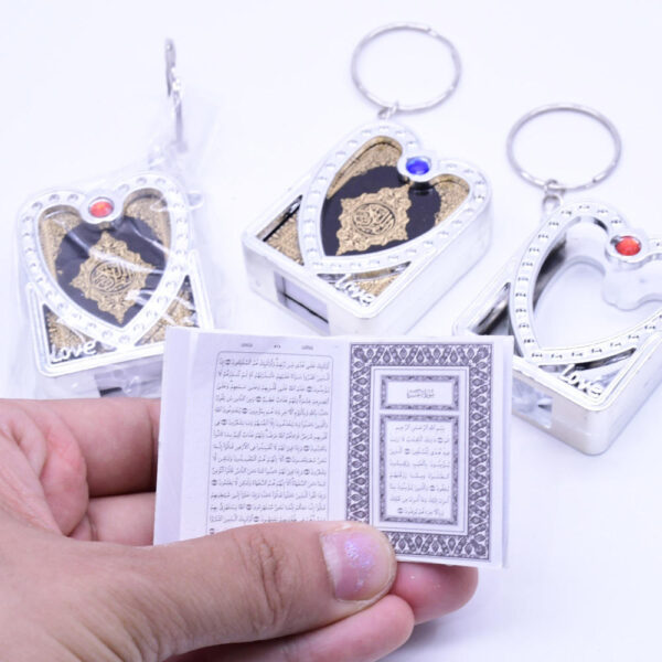 Komi Wholesales Plastic Religious Islamic Mini Koran Pendant Key Chain Ornaments Pendant Keychain